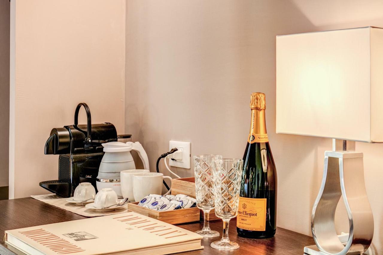 H501 Luxury Rooms Rome Buitenkant foto